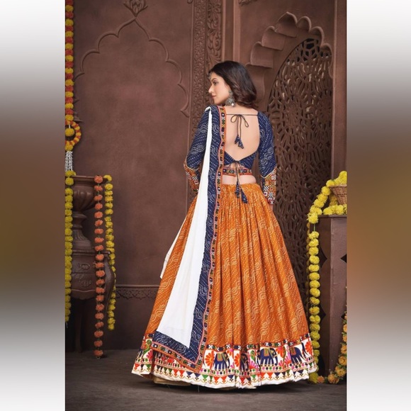 NEW Navratri special lehenga choli collection elegant Work yellow touch up work - Picture 5 of 5